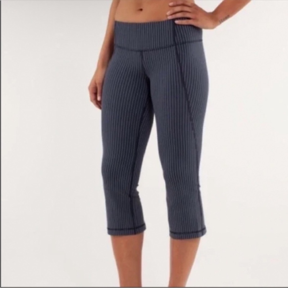 Lululemon Gather & Crow Crop in Inkwell Pinstripe